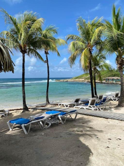 Studio Bord De Mer Avec Piscine - Le Manganao, Saint-Francois Extérieur photo